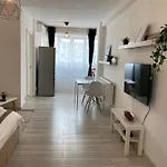 Apartamento 1 Mega Mall National Arena