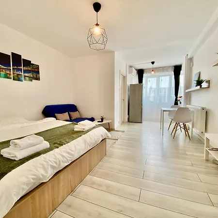 1 Mega Mall National Arena * Βουκουρέστι