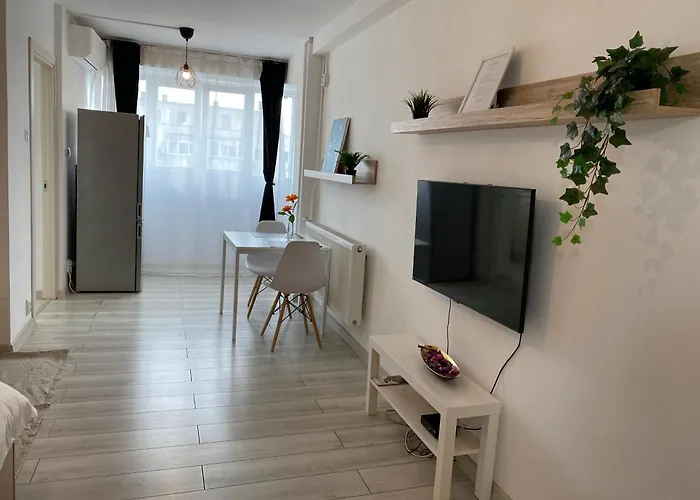 Apartman 1 Mega Mall National Arena *